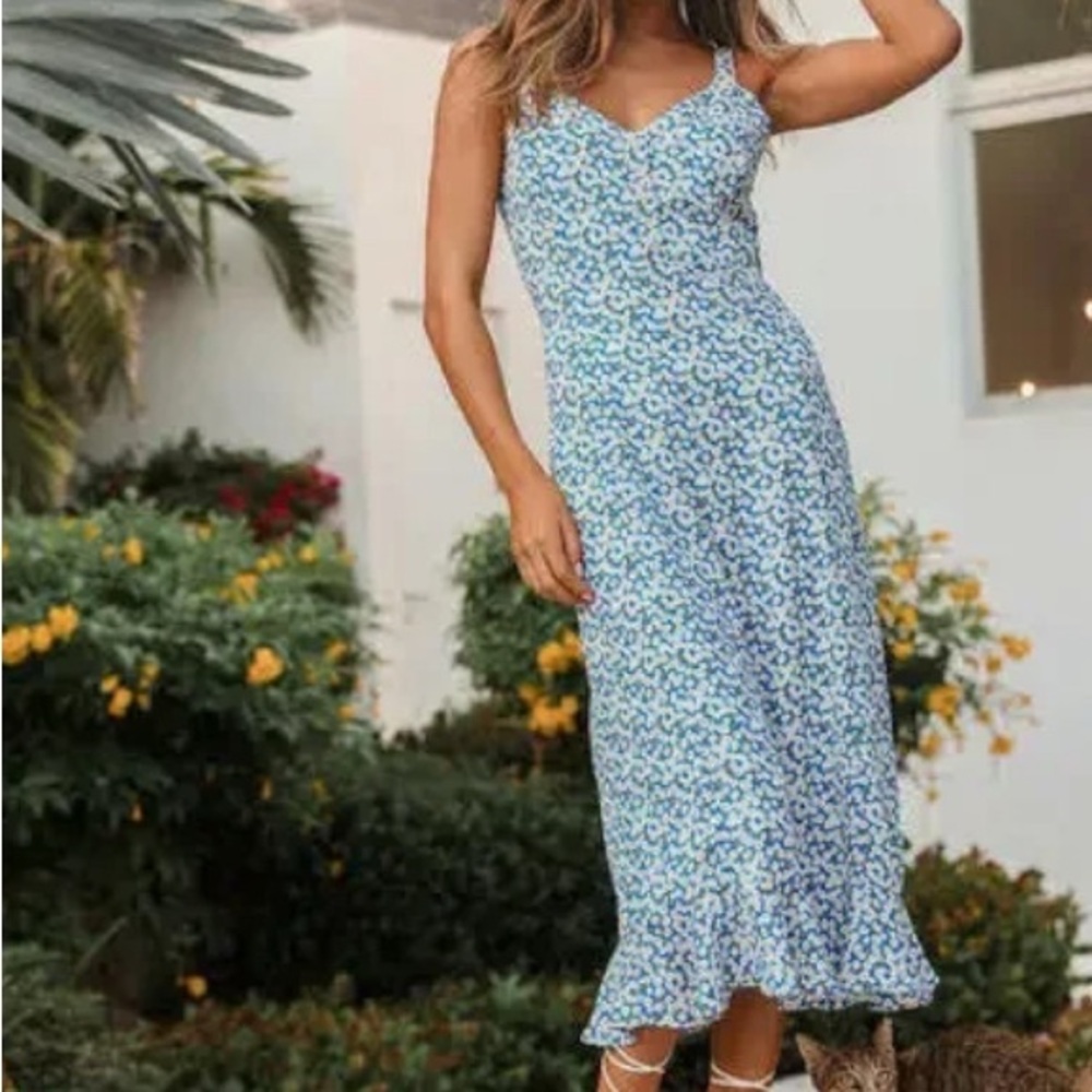 Lulus Darling Daisies Blue Midi Dress